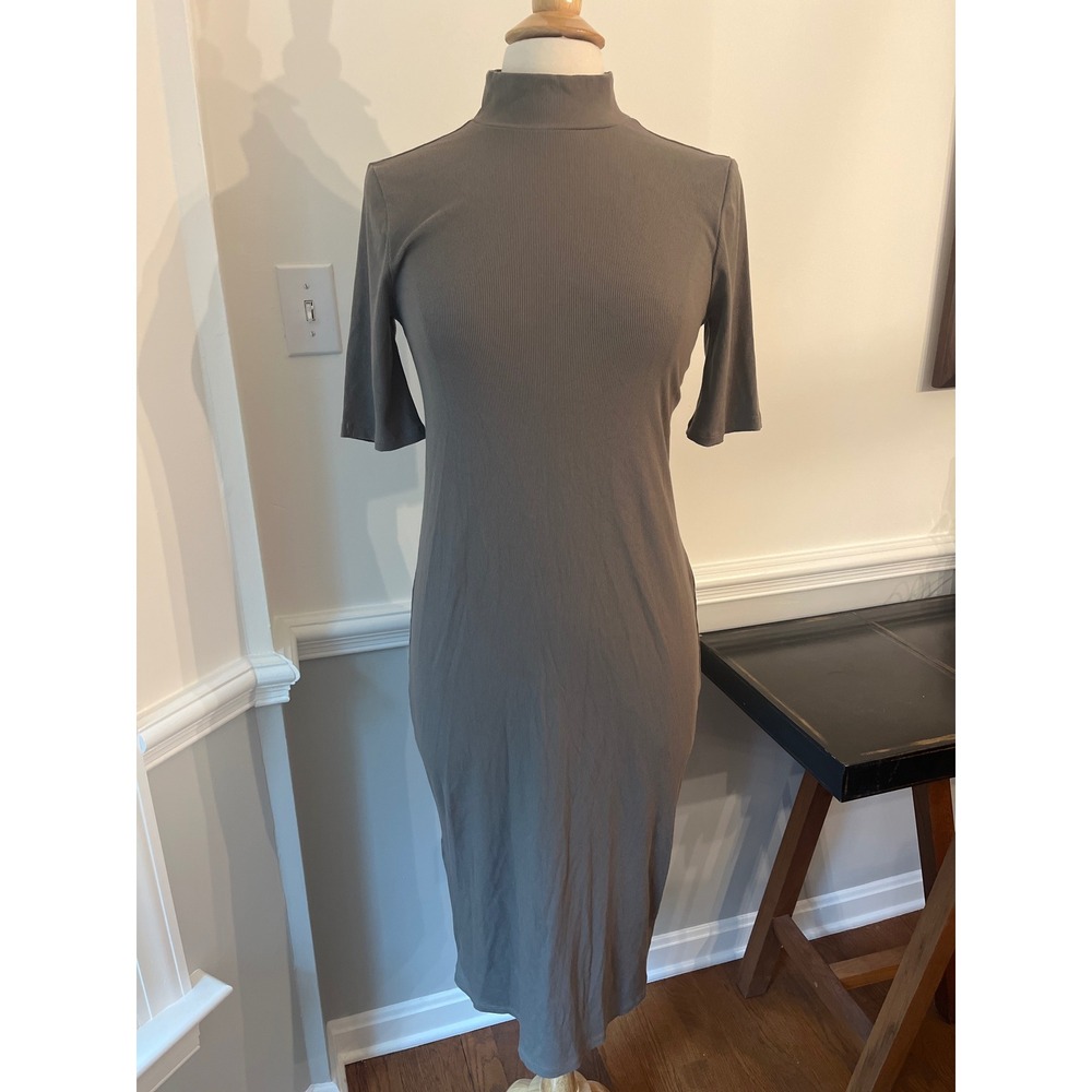 Athleta Signature Ribbed Mock Neck Athletic Dress Taupe Medium